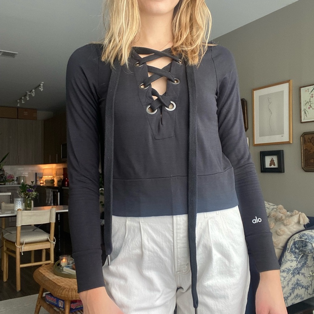 Alo Hockey Laced Top in Amazing Condition-Barely Worn